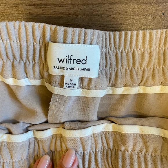 Aritzia Wilfred Free Buffon Pant - M - Nude - Picture 4 of 12
